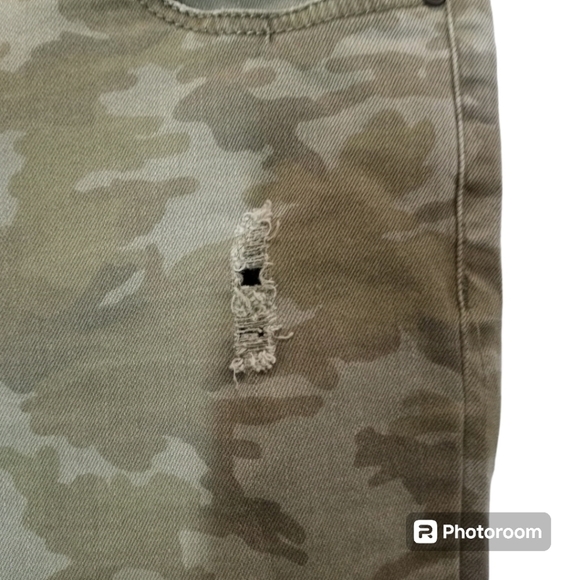 Zara Basic Denim Dept. Distressed Camo Skinny Jeans Size 8 - Picture 4 of 13